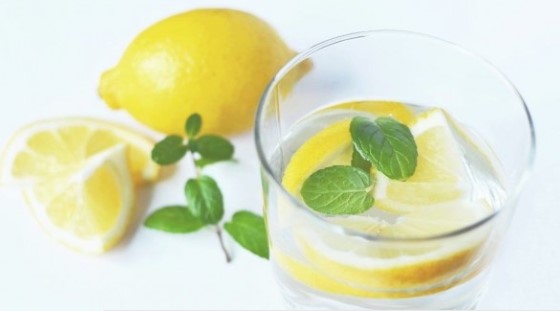 Minum Air Lemon Tiap Pagi, Siap-siap Merasakan 5 Manfaat Dahsyat Ini