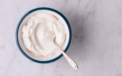 5 Manfaat Kesehatan dari Mengonsumsi Sour Cream, Gak Bikin Gemuk!
