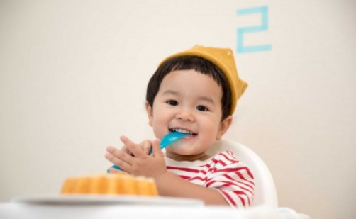 5 Tips Hindari Obesitas pada Anak, Pola Makannya Harus Teratur!
