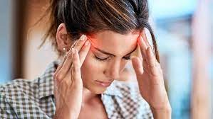Beda Sakit Kepala dan Pusing: Gejala dan Penyebab